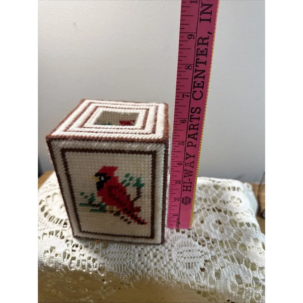 Handmade Plastic Canvas Tissue Box Cover Cardinal